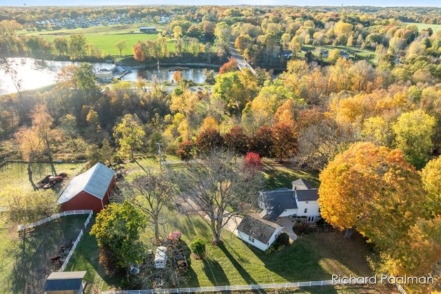 7472 84th Street SE, Caledonia, MI 49316