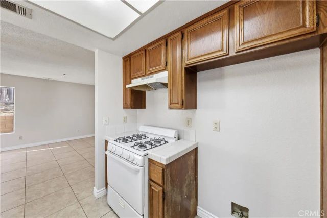 14988 Long View Drive, Fontana, CA 92337