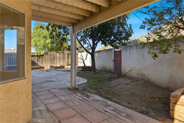 14988 Long View Drive, Fontana, CA 92337