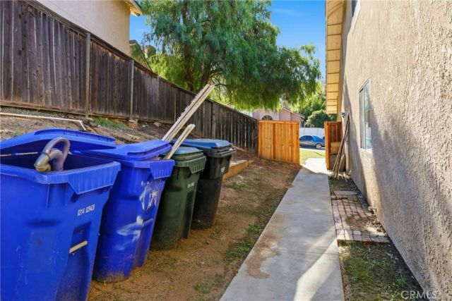 14988 Long View Drive, Fontana, CA 92337