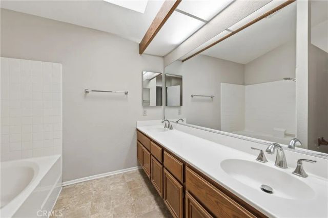 14988 Long View Drive, Fontana, CA 92337