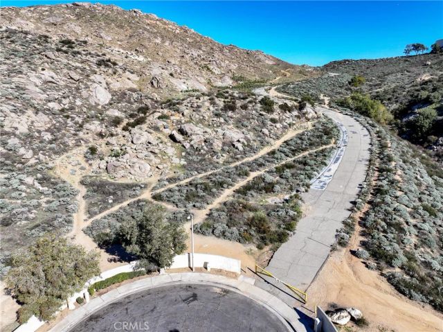 14988 Long View Drive, Fontana, CA 92337