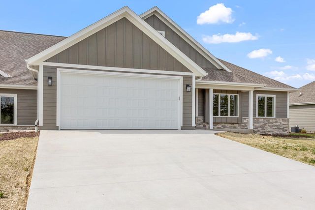 301 Fairway Meadows LANE, Sheboygan Falls, WI 53085