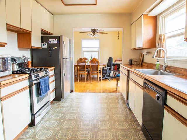 1320 El Dorado Avenue, Santa Cruz, CA 95062