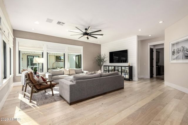 3173 E PAGE Avenue, Gilbert, AZ 85234