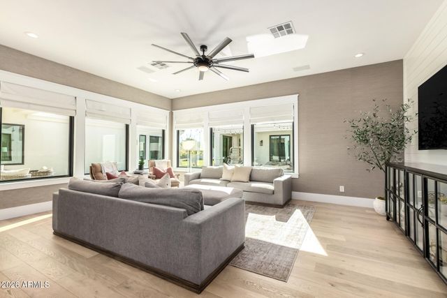 3173 E PAGE Avenue, Gilbert, AZ 85234