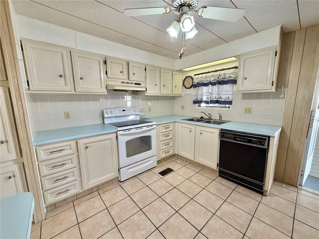 353 PALO VERDE DRIVE, Leesburg, FL 34748