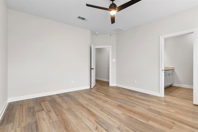 1026 Whispering Winds Drive, Beasley, TX 77417