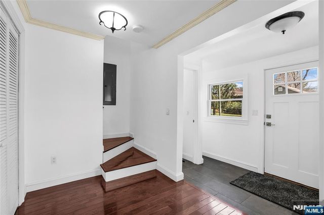 7 Shadowy Lane, West Milford, NJ 07480