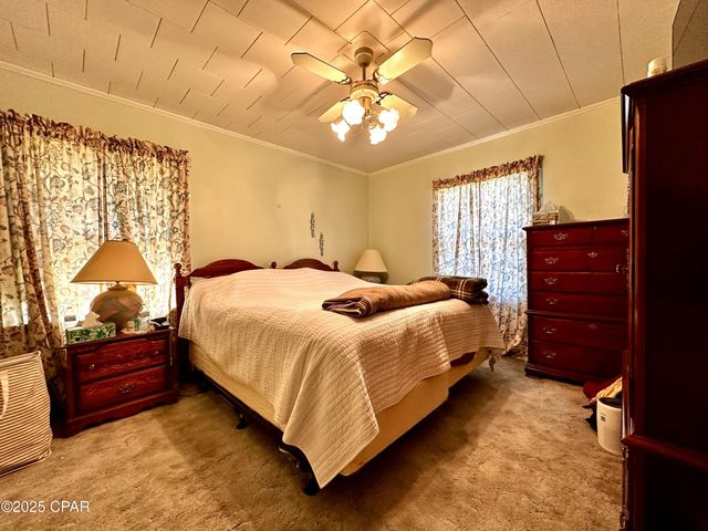 2948 Westmanor Drive, Marianna, FL 32446