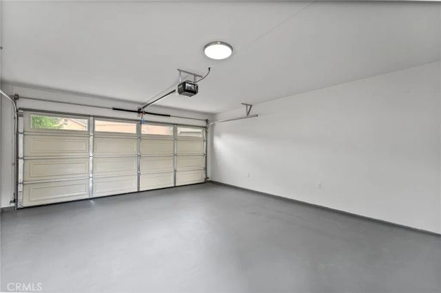 2420 N Keystone Street, Burbank, CA 91504