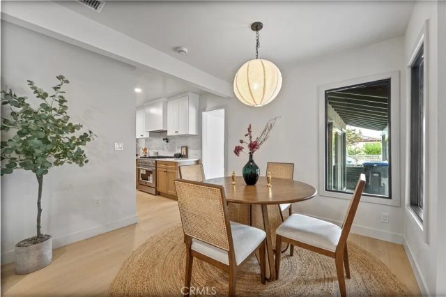 2420 N Keystone Street, Burbank, CA 91504