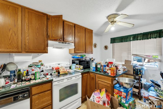 600 Shennecossett Road H, Groton, CT 06340