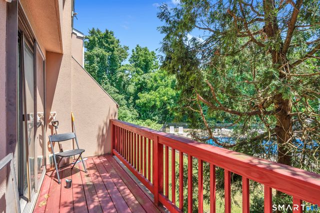 600 Shennecossett Road H, Groton, CT 06340