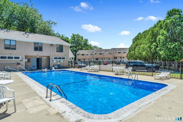 600 Shennecossett Road H, Groton, CT 06340