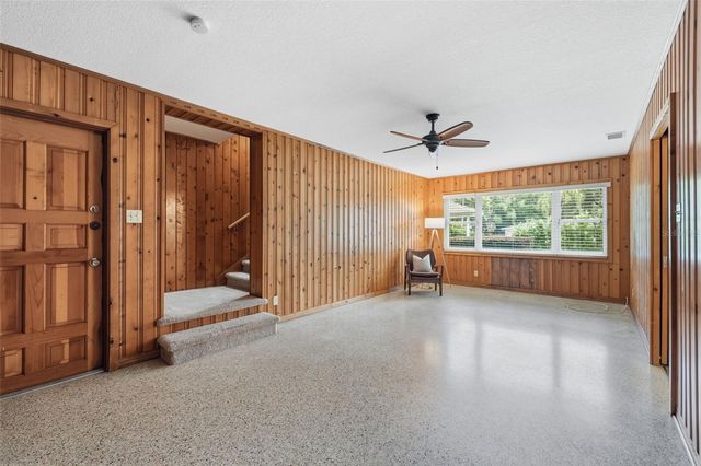 11714 N ROME AVENUE, Tampa, FL 33612
