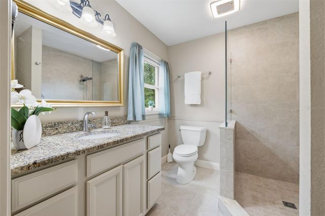 11714 N ROME AVENUE, Tampa, FL 33612