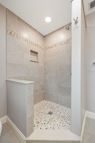 11714 N ROME AVENUE, Tampa, FL 33612