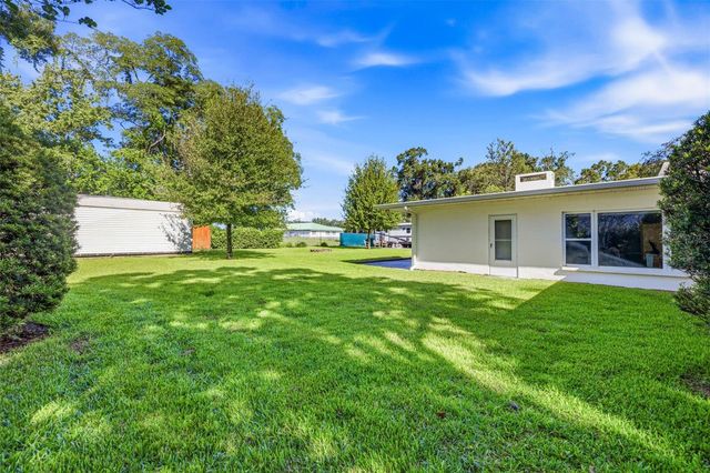 11714 N ROME AVENUE, Tampa, FL 33612