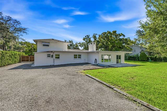 11714 N ROME AVENUE, Tampa, FL 33612