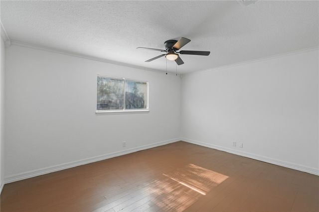 1134 Alexandria Dr, Corpus Christi, TX 78412