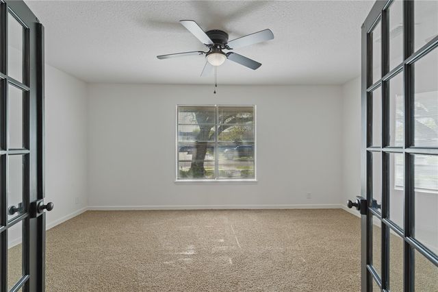 1134 Alexandria Dr, Corpus Christi, TX 78412