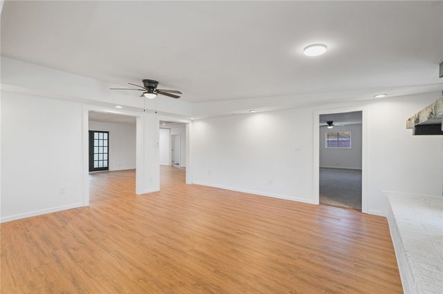 1134 Alexandria Dr, Corpus Christi, TX 78412