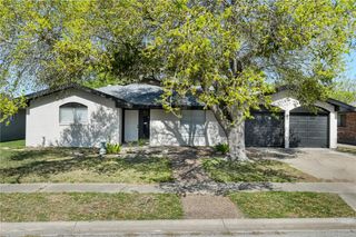 1134 Alexandria Dr, Corpus Christi, TX 78412