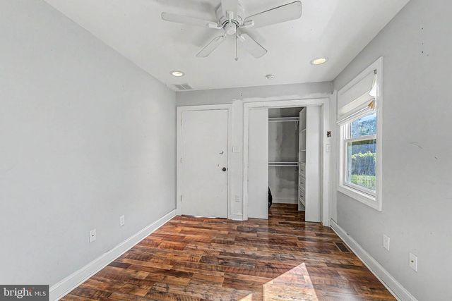 72 S LISA DR, Egg Harbor City, NJ 08215