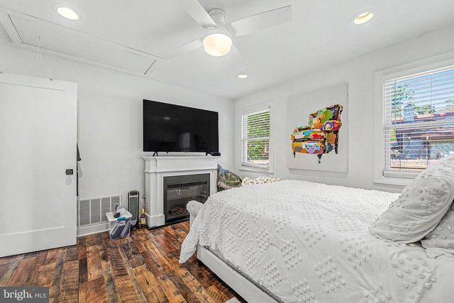 72 S LISA DR, Egg Harbor City, NJ 08215