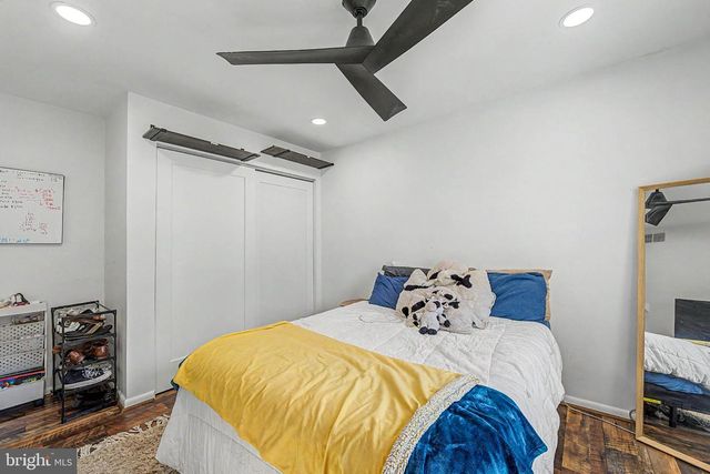 72 S LISA DR, Egg Harbor City, NJ 08215