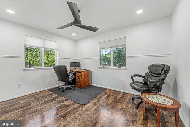 72 S LISA DR, Egg Harbor City, NJ 08215