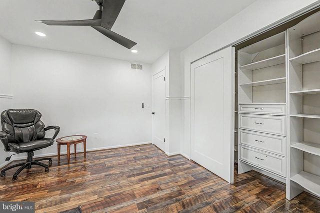 72 S LISA DR, Egg Harbor City, NJ 08215