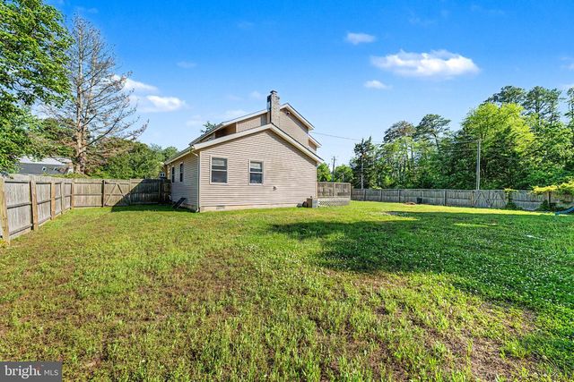 72 S LISA DR, Egg Harbor City, NJ 08215