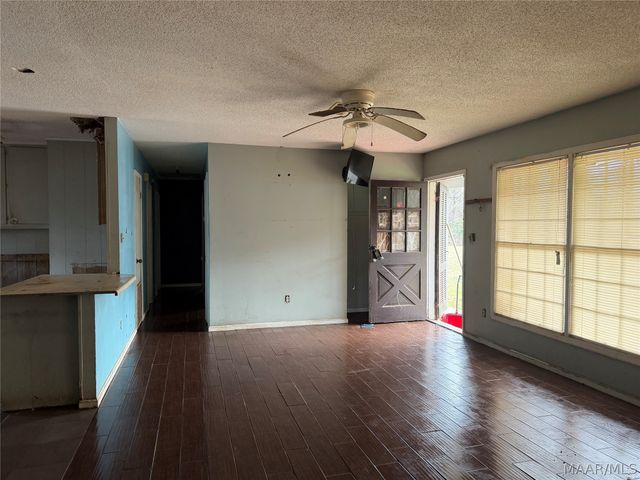 8750 Highway 219 ., Selma, AL 36701