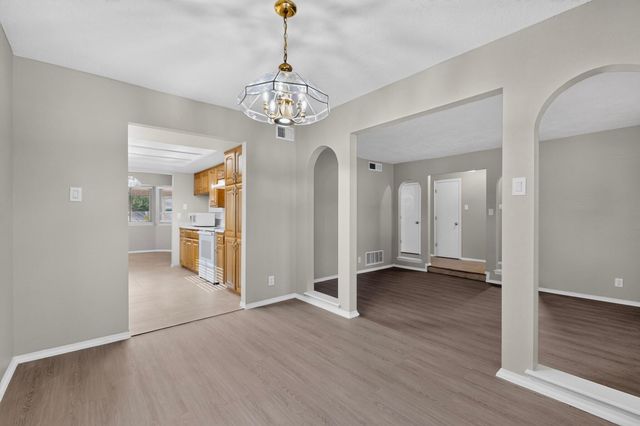 9015 FREEDOM Way NE, Albuquerque, NM 87109