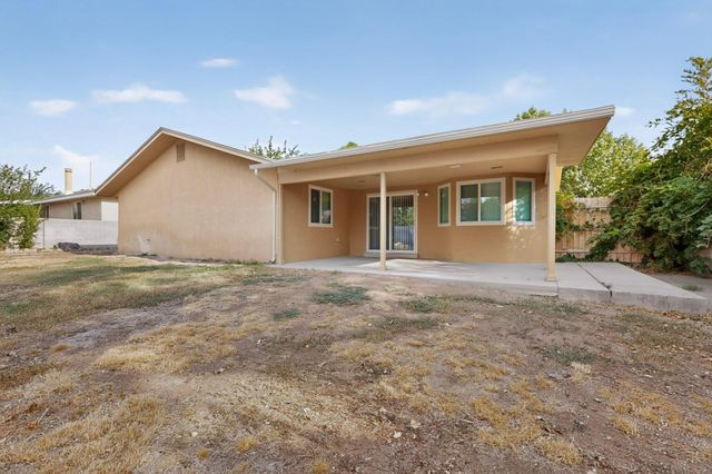 9015 FREEDOM Way NE, Albuquerque, NM 87109