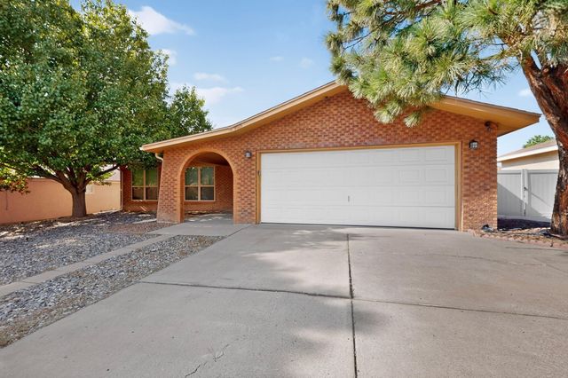 9015 FREEDOM Way NE, Albuquerque, NM 87109