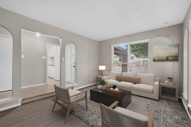 9015 FREEDOM Way NE, Albuquerque, NM 87109
