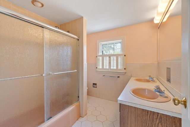 1465 Sudbury Road, Concord, MA 01742