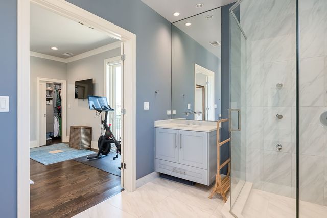 6438 S Woodlawn Avenue 3N, Chicago, IL 60637