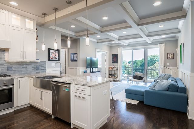 6438 S Woodlawn Avenue 3N, Chicago, IL 60637