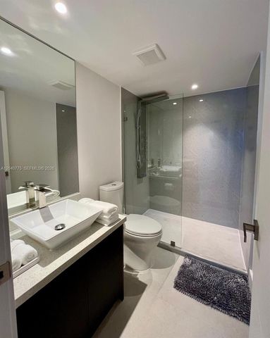 6820 Indian Creek Dr 5C, Miami Beach, FL 33141