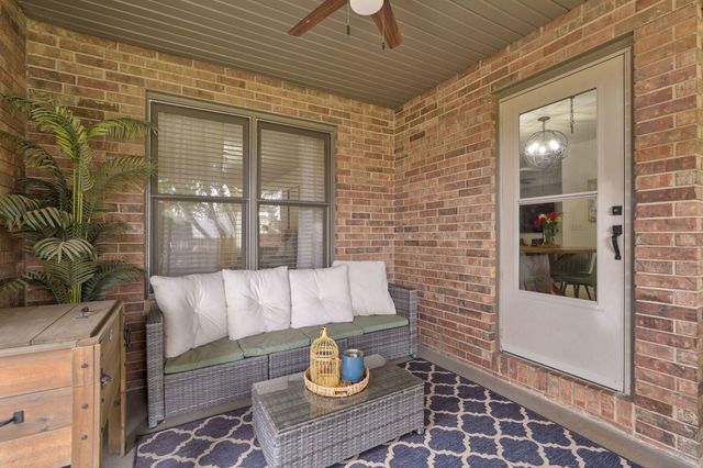 4571 S Park Avenue, Springfield, MO 65810