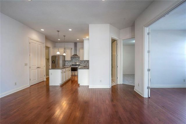 15581 S Hillside Street 4101, Olathe, KS 66062