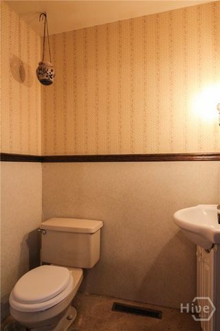 921 Highway 72 E, Comer, GA 30629