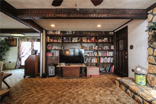 921 Highway 72 E, Comer, GA 30629