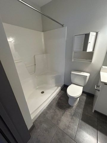 145 Newbury Ave 13, Quincy, MA 02171