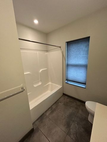 145 Newbury Ave 13, Quincy, MA 02171