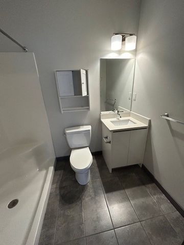 145 Newbury Ave 13, Quincy, MA 02171